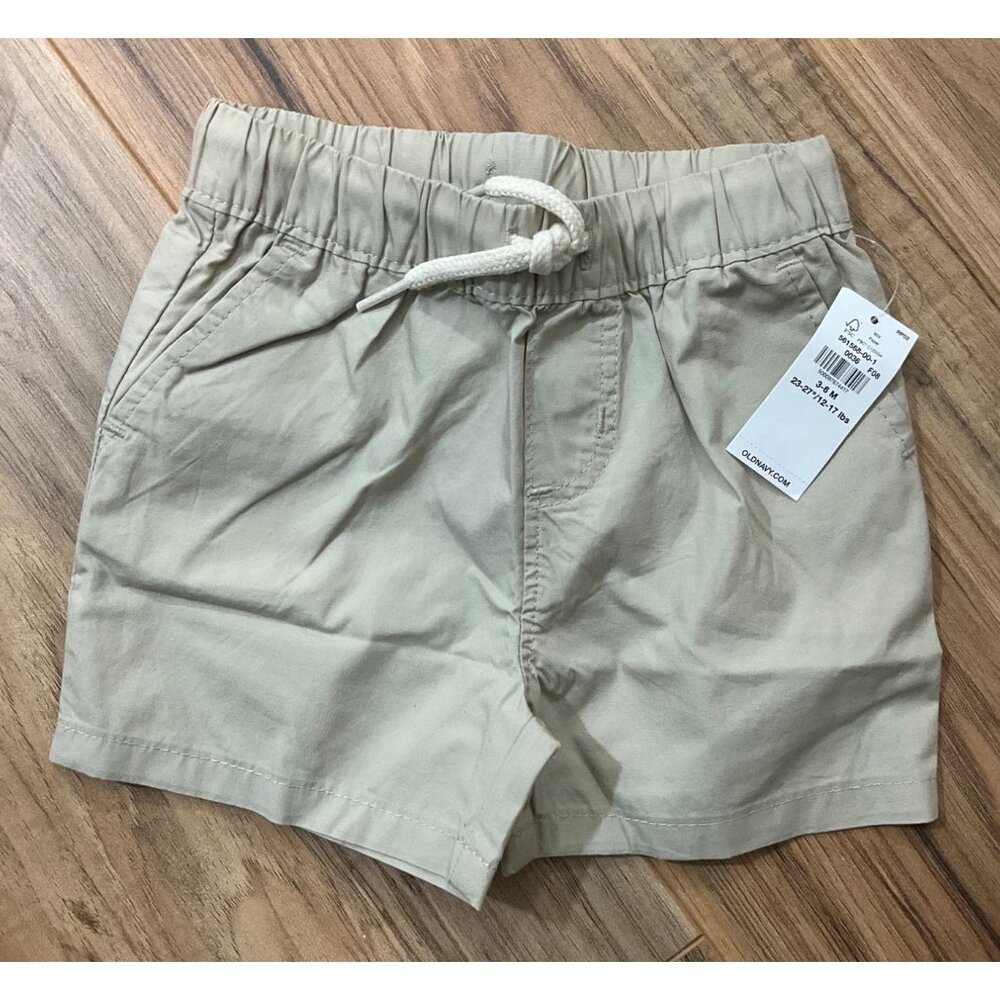NWT  Boys Old Navy Dock Shorts Tan Elastic Waist Khaki Chino Tan Pull On Size 3-